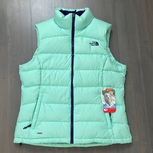The North Face Women’s - NWT - Large - Nuptse Vest - 700 goose down - surf green